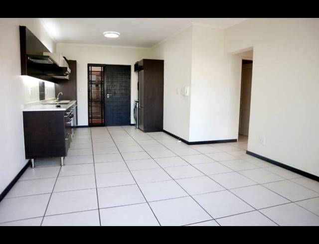 2 BEDROOM APARTMENT FOR SALE IN GREENSTONE HILL